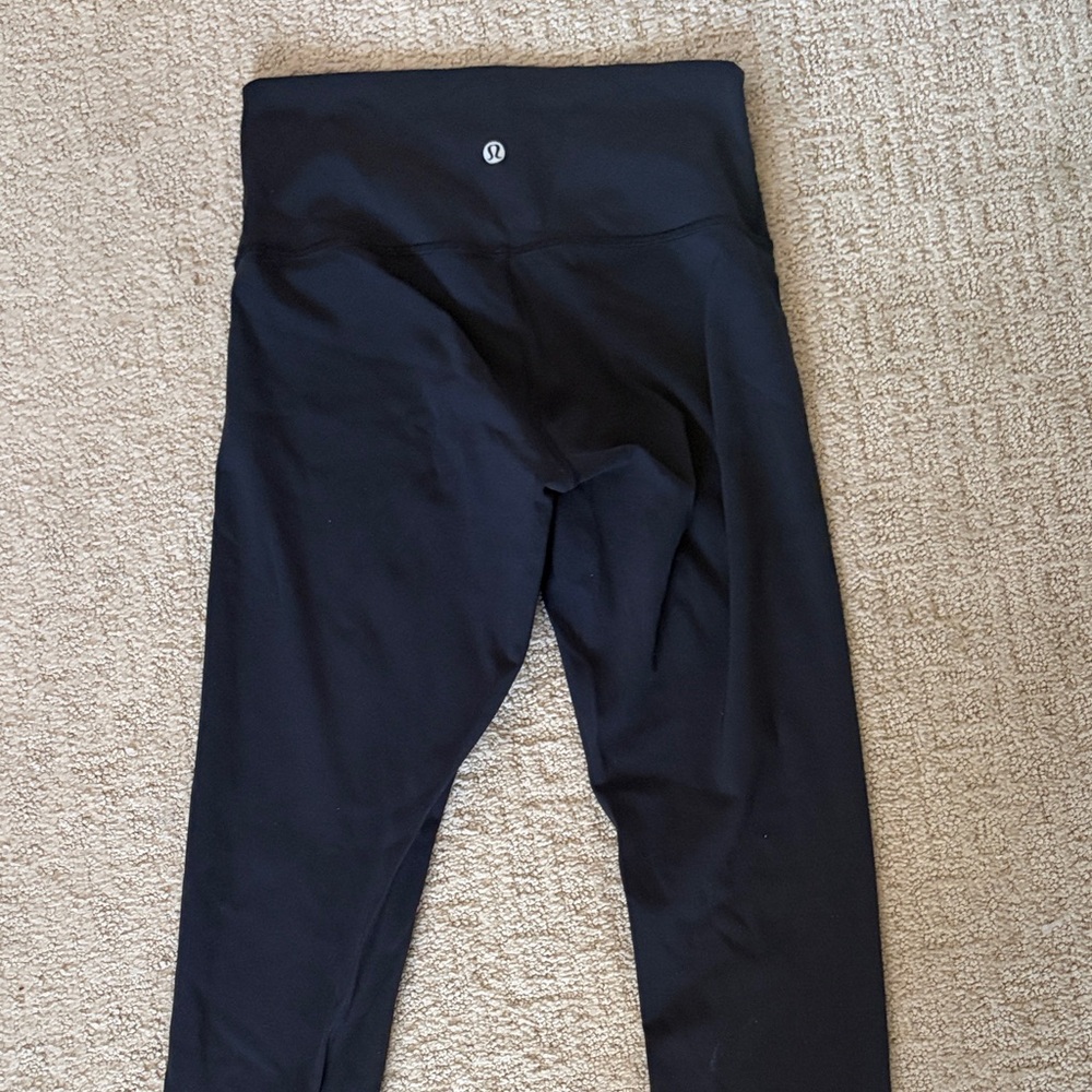 lululemon athletica women’s Midnight Black Leggings size 6